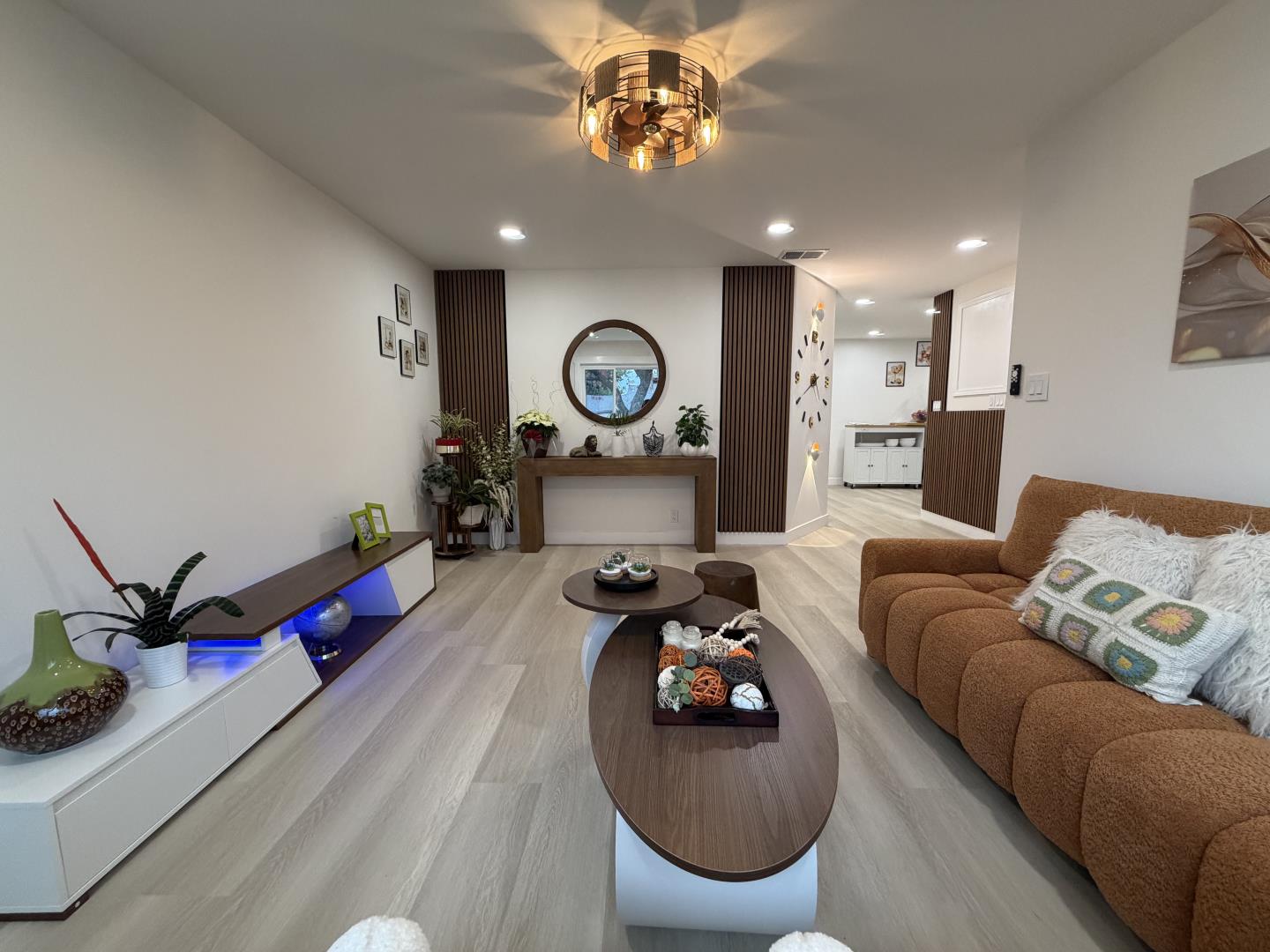 Detail Gallery Image 6 of 39 For 2786 Plumas Dr, San Jose,  CA 95121 - 4 Beds | 2 Baths