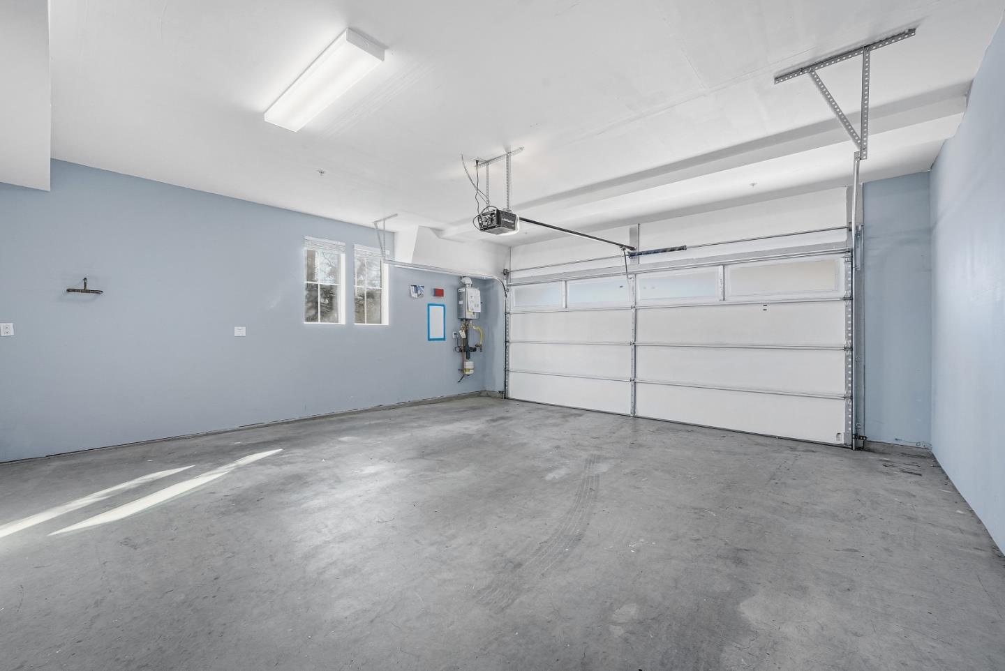 Detail Gallery Image 12 of 43 For 38946 Water Lily Pl, Newark,  CA 94560 - 3 Beds | 3/1 Baths