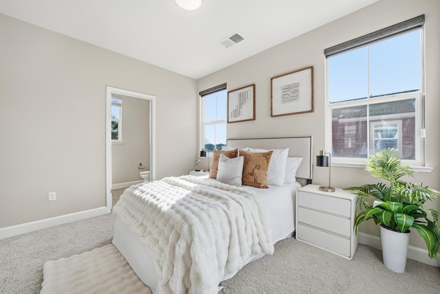 Detail Gallery Image 25 of 43 For 38946 Water Lily Pl, Newark,  CA 94560 - 3 Beds | 3/1 Baths