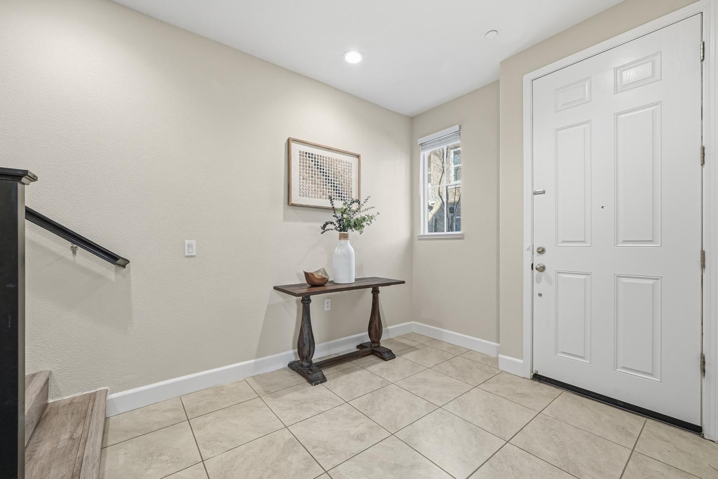 Detail Gallery Image 6 of 43 For 38946 Water Lily Pl, Newark,  CA 94560 - 3 Beds | 3/1 Baths