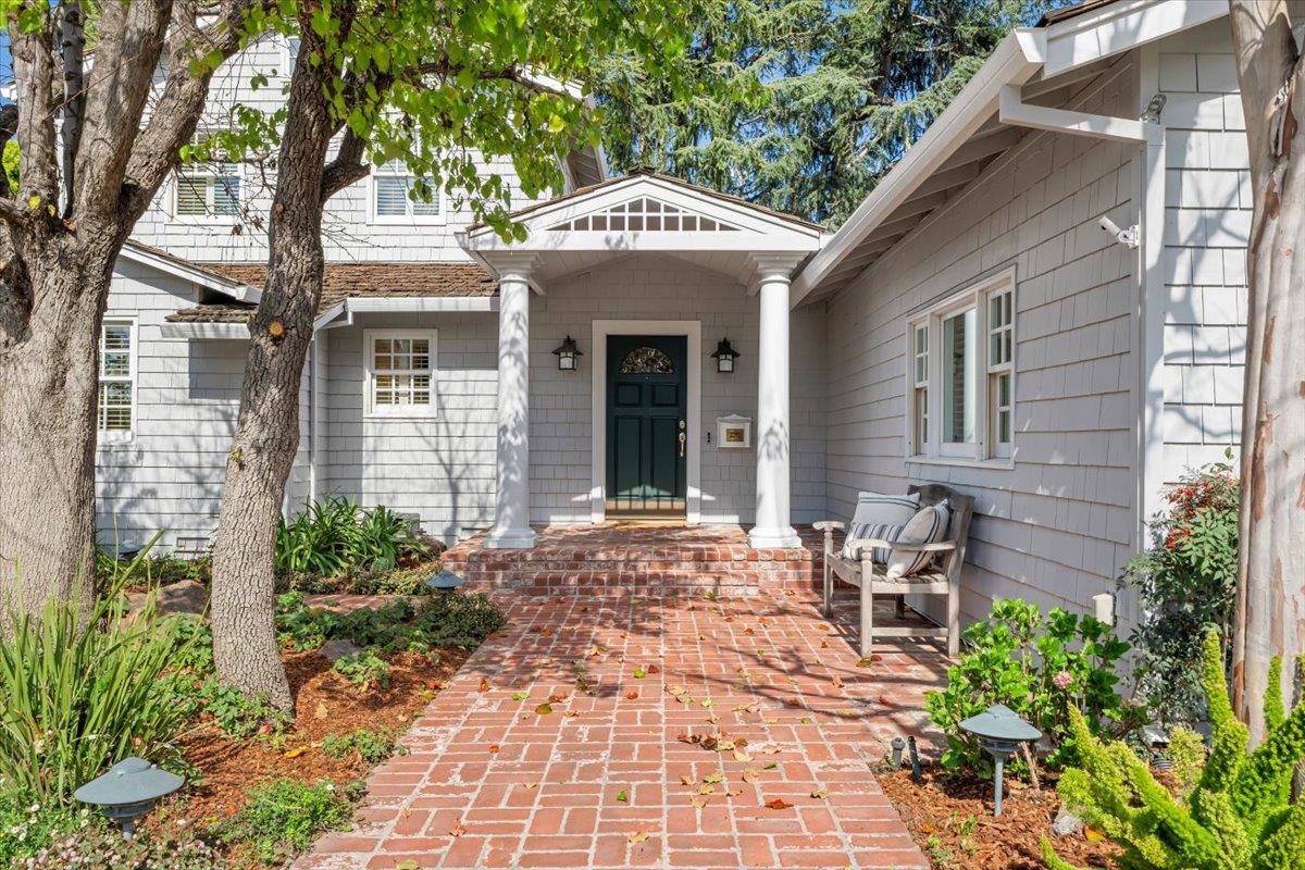 Detail Gallery Image 6 of 47 For 1459 Arroyo Seco Dr, Campbell,  CA 95008 - 5 Beds | 3 Baths