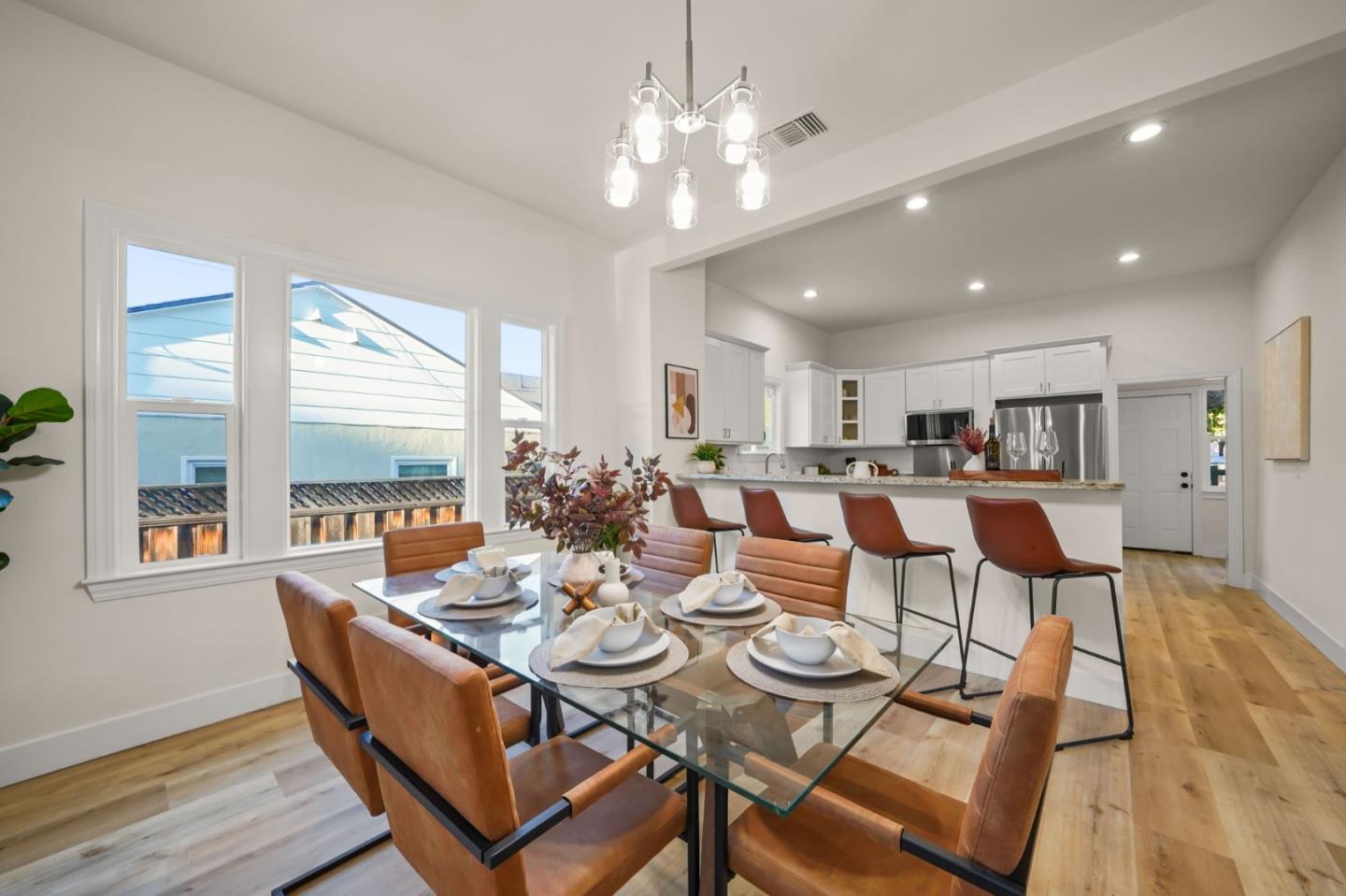 Detail Gallery Image 7 of 27 For 1154 S 8th St, San Jose,  CA 95112 - 3 Beds | 2 Baths