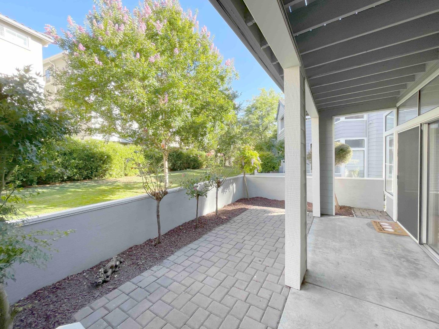 Detail Gallery Image 16 of 16 For 1801 Parkview Green Cir, San Jose,  CA 95131 - 2 Beds | 1 Baths