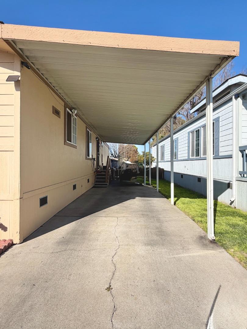 Detail Gallery Image 20 of 20 For 555 Umbarger Rd #124,  San Jose,  CA 95111 - 2 Beds | 2 Baths