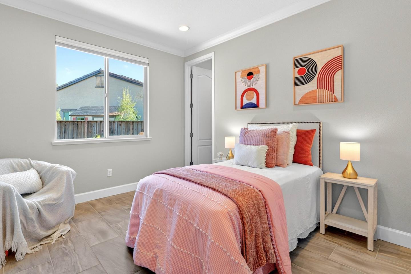 Detail Gallery Image 19 of 36 For 1655 Martinez Way, Morgan Hill,  CA 95037 - 4 Beds | 2/1 Baths