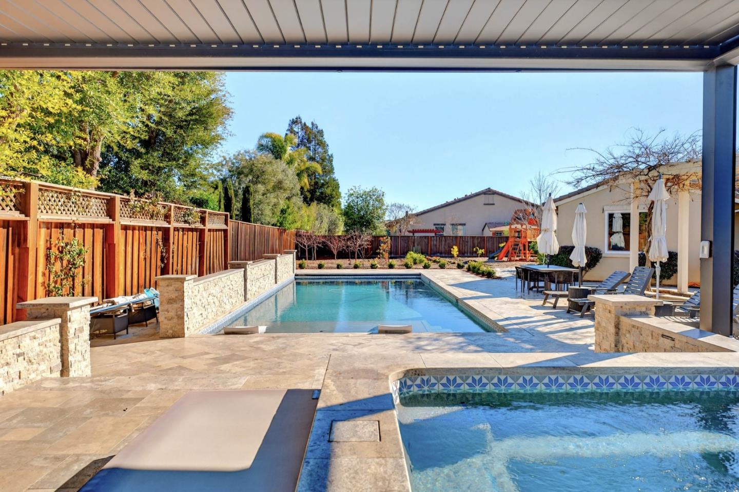 Detail Gallery Image 27 of 36 For 1655 Martinez Way, Morgan Hill,  CA 95037 - 4 Beds | 2/1 Baths