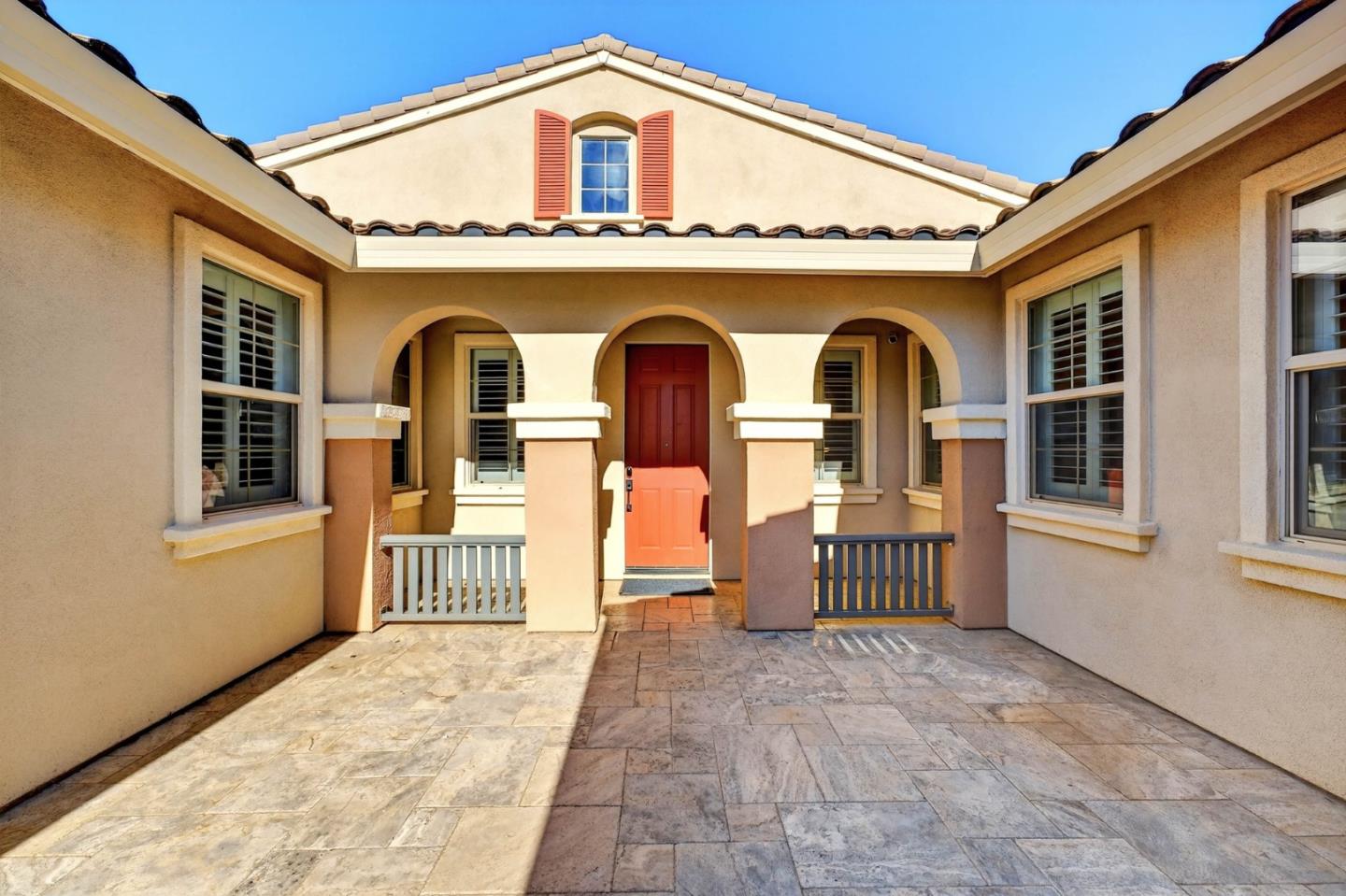 Detail Gallery Image 3 of 36 For 1655 Martinez Way, Morgan Hill,  CA 95037 - 4 Beds | 2/1 Baths