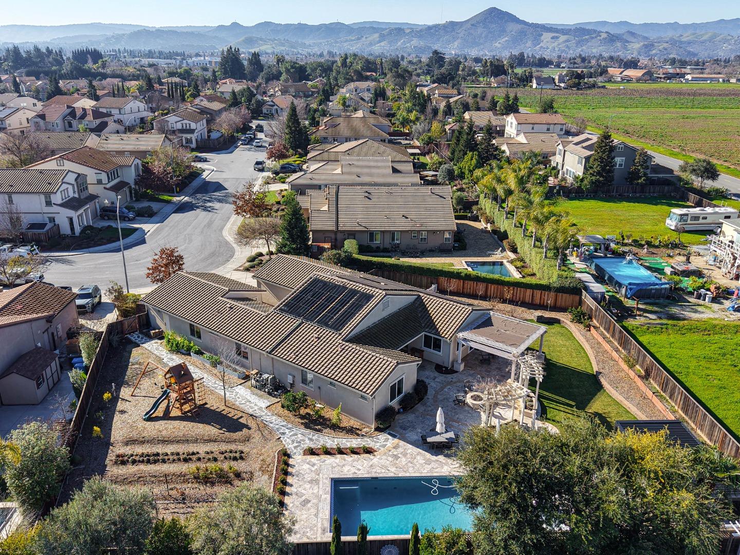 Detail Gallery Image 36 of 36 For 1655 Martinez Way, Morgan Hill,  CA 95037 - 4 Beds | 2/1 Baths