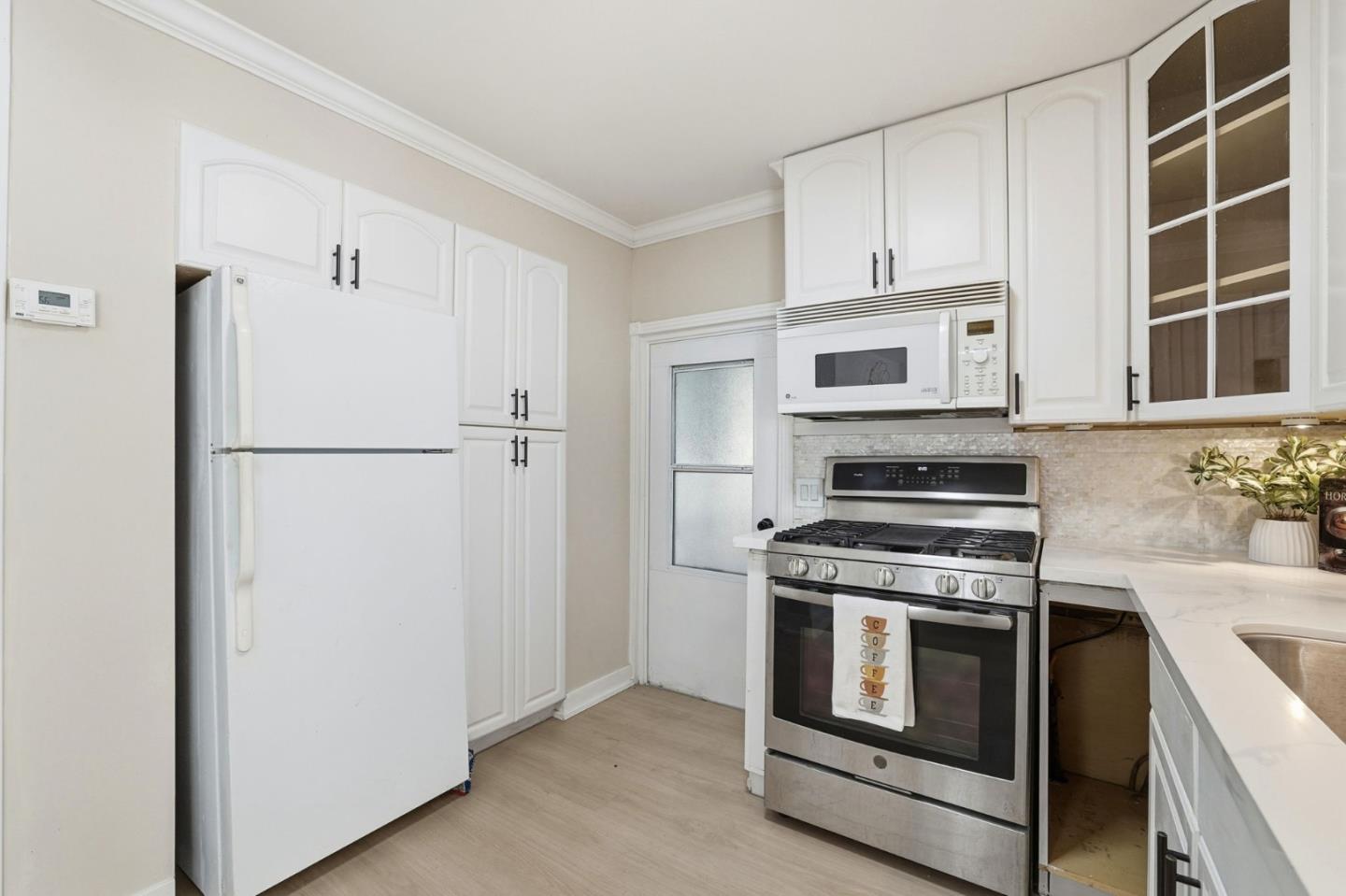 Detail Gallery Image 10 of 49 For 265 Brown Gables Rd #11,  Ben Lomond,  CA 95005 - 2 Beds | 1 Baths