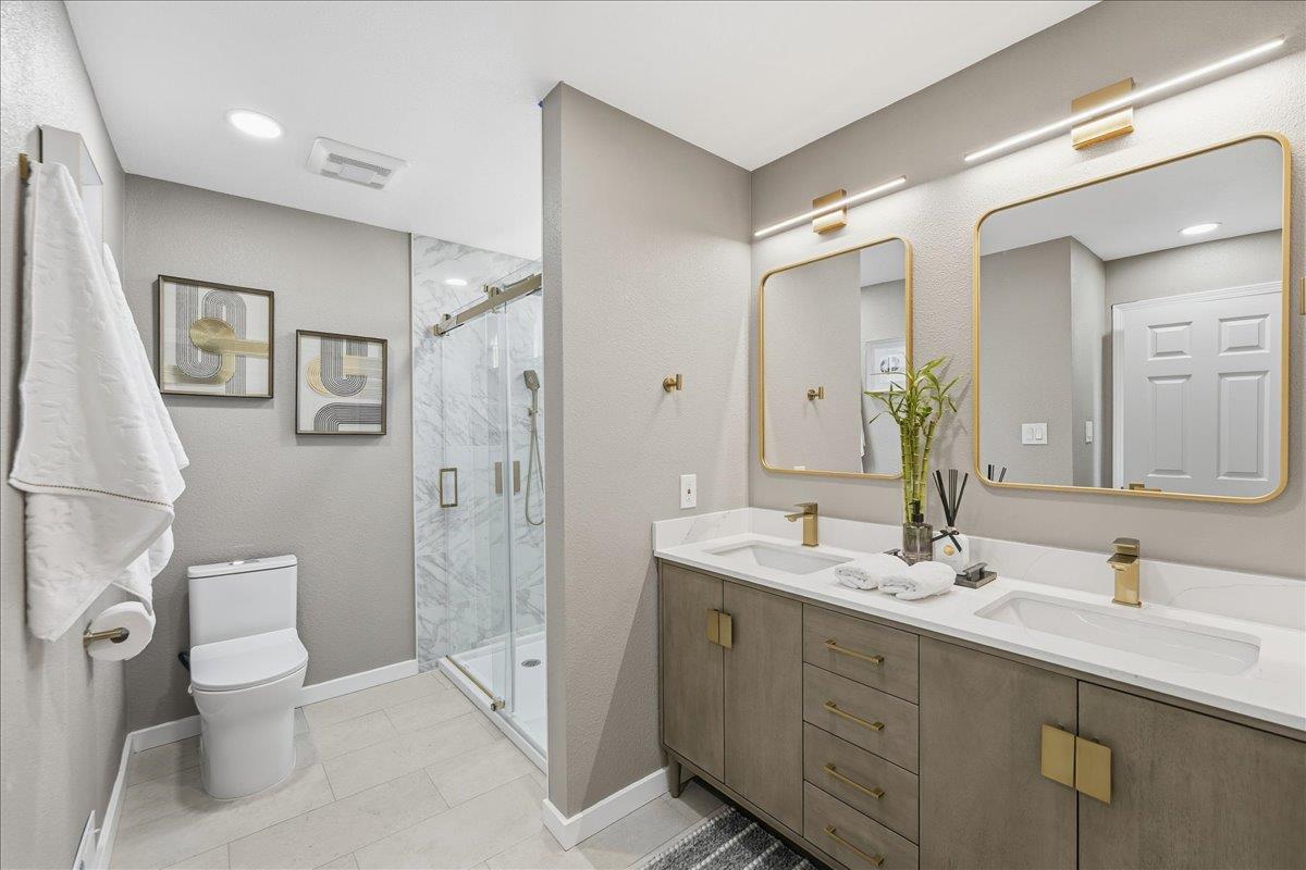 Detail Gallery Image 17 of 30 For 357 El Portal Way, San Jose,  CA 95123 - 4 Beds | 2 Baths