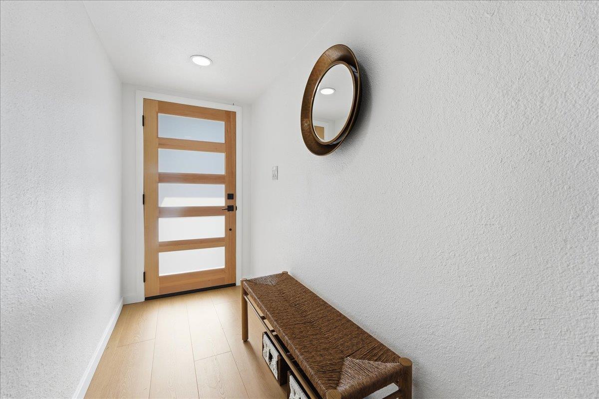 Detail Gallery Image 4 of 30 For 357 El Portal Way, San Jose,  CA 95123 - 4 Beds | 2 Baths