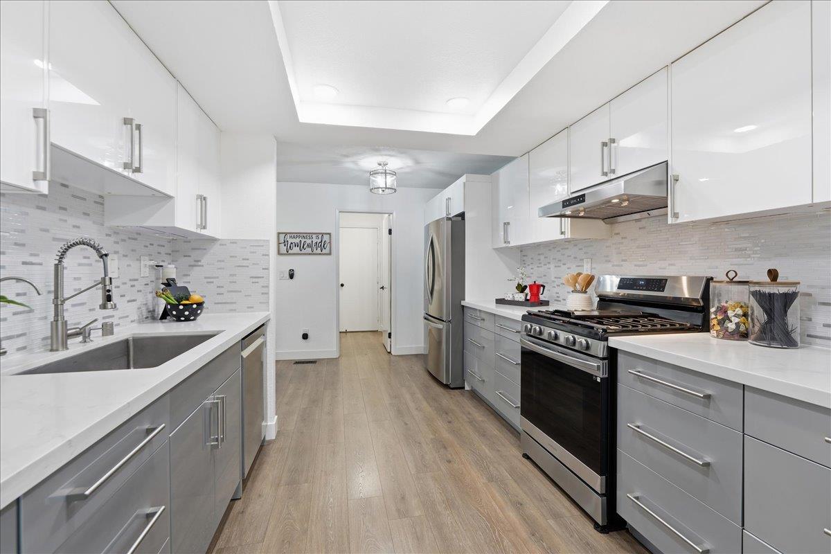 Detail Gallery Image 15 of 46 For 997 Courtland Ct, Milpitas,  CA 95035 - 3 Beds | 2/1 Baths