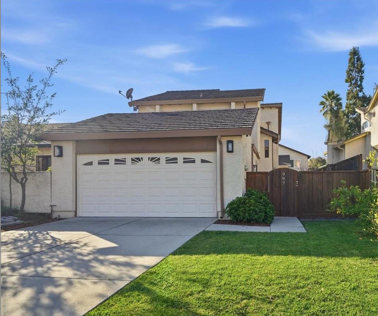Detail Gallery Image 2 of 46 For 997 Courtland Ct, Milpitas,  CA 95035 - 3 Beds | 2/1 Baths