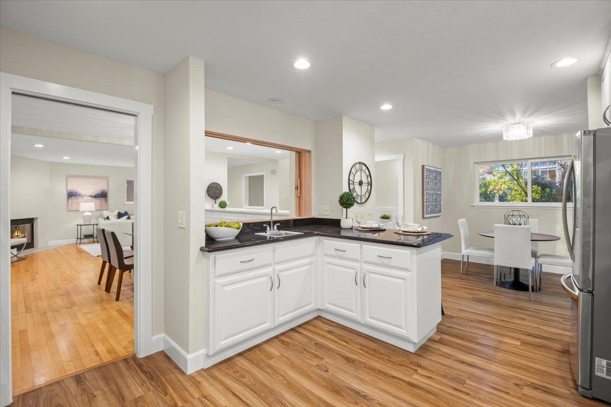 Detail Gallery Image 15 of 42 For 20713 Saint Charles St, Saratoga,  CA 95070 - 3 Beds | 2/1 Baths