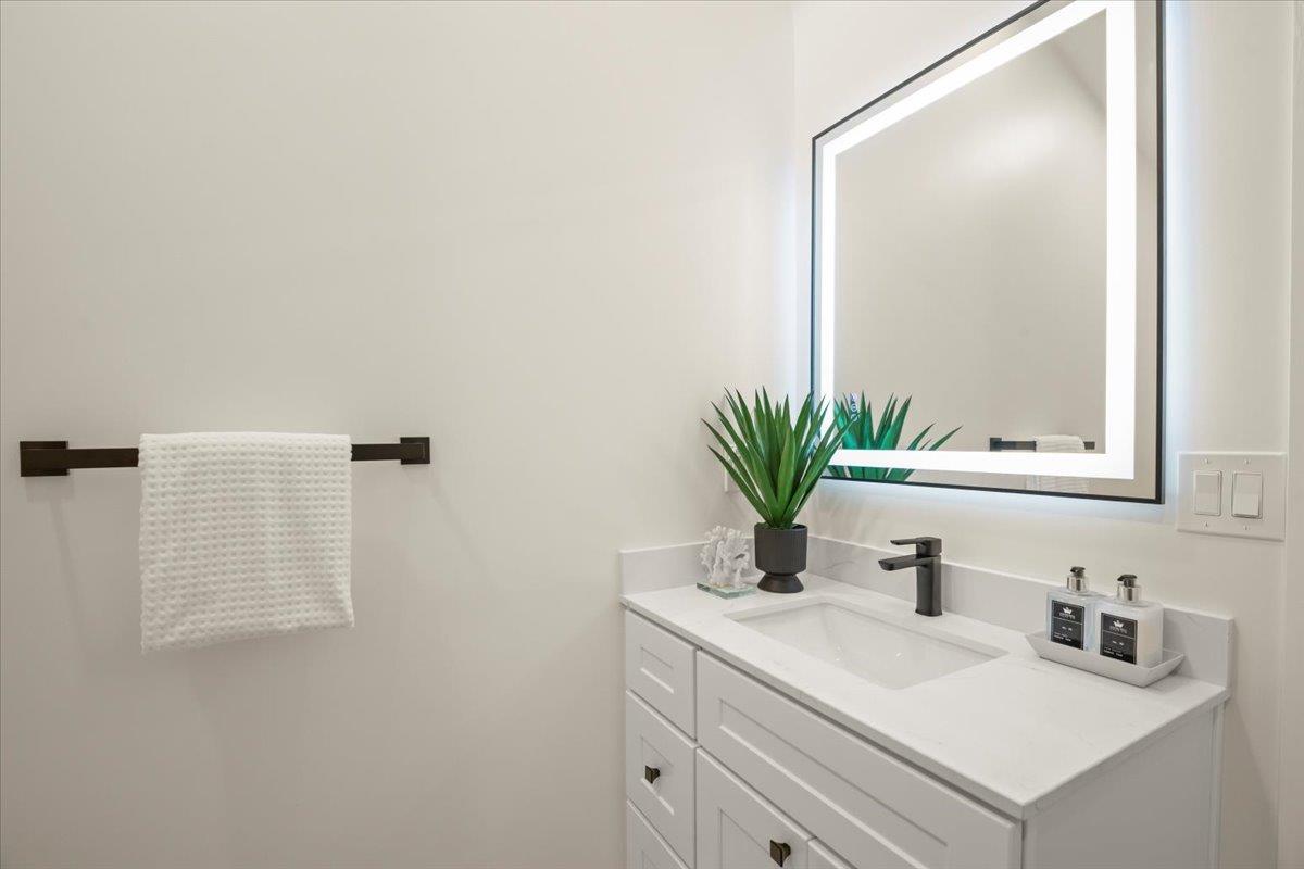 Detail Gallery Image 32 of 42 For 20713 Saint Charles St, Saratoga,  CA 95070 - 3 Beds | 2/1 Baths