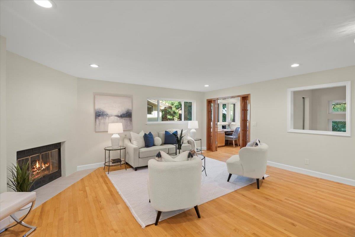 Detail Gallery Image 5 of 42 For 20713 Saint Charles St, Saratoga,  CA 95070 - 3 Beds | 2/1 Baths