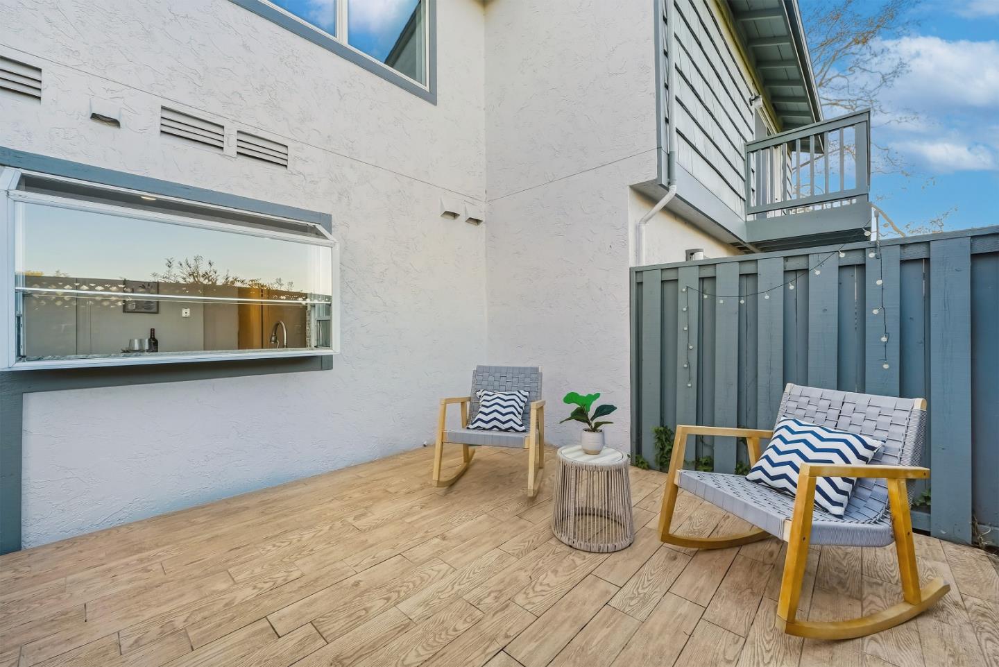 Detail Gallery Image 30 of 44 For 802 Magellan Ln, Foster City,  CA 94404 - 3 Beds | 2/1 Baths