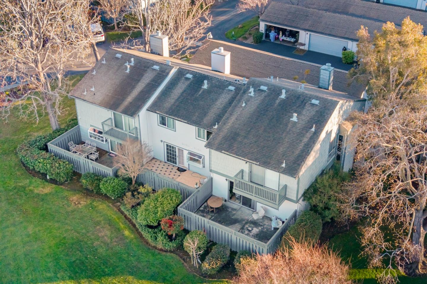 Detail Gallery Image 37 of 44 For 802 Magellan Ln, Foster City,  CA 94404 - 3 Beds | 2/1 Baths