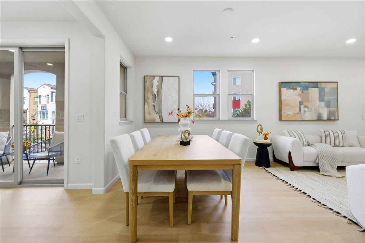 Detail Gallery Image 19 of 56 For 2775 Montecito Vista Way, San Jose,  CA 95111 - 4 Beds | 3/1 Baths