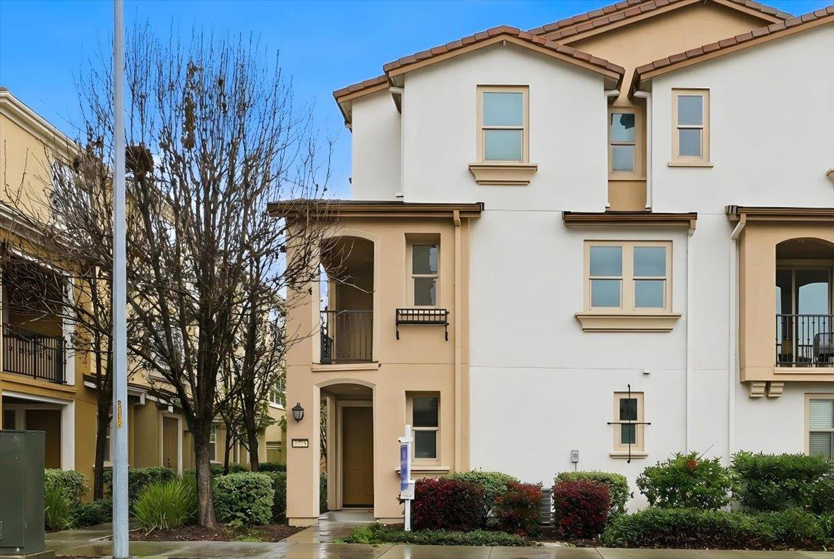 Detail Gallery Image 53 of 56 For 2775 Montecito Vista Way, San Jose,  CA 95111 - 4 Beds | 3/1 Baths