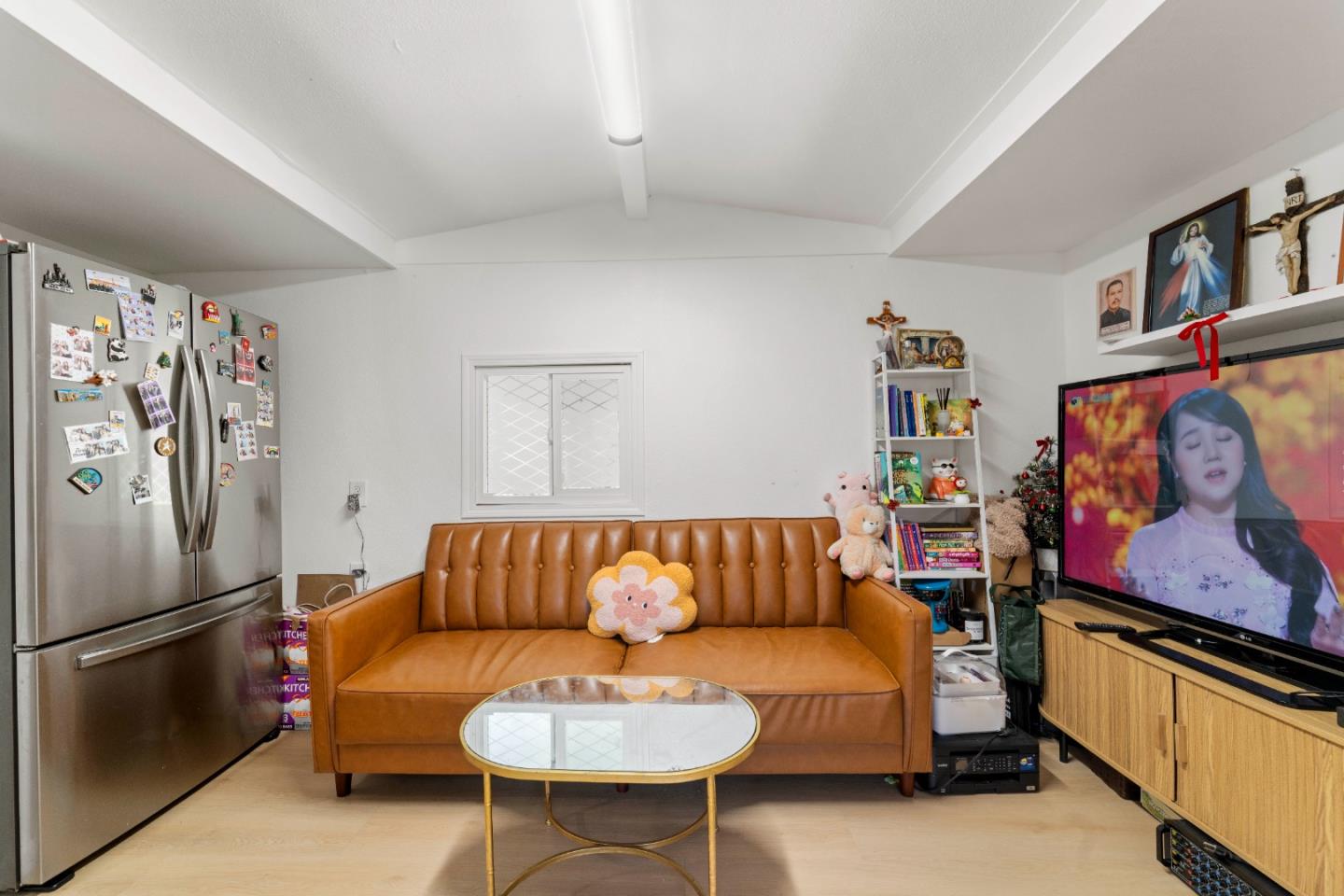 Detail Gallery Image 4 of 15 For 411 Lewis Rd #200,  San Jose,  CA 95111 - 2 Beds | 1 Baths