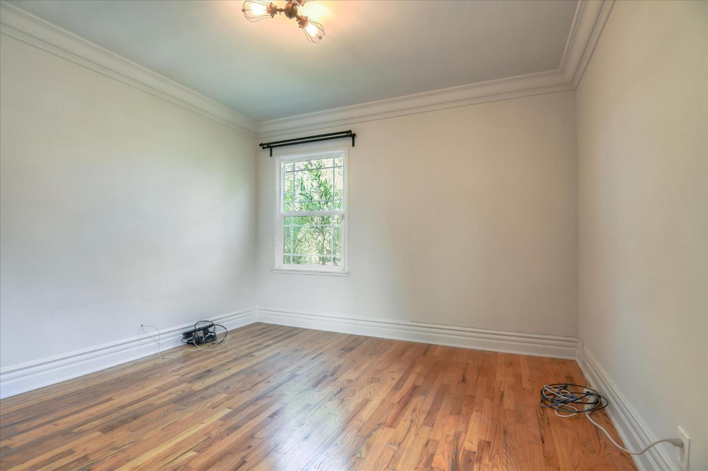 Detail Gallery Image 14 of 35 For 11386 Tenino Ave, Los Angeles,  CA 90066 - 3 Beds | 1 Baths