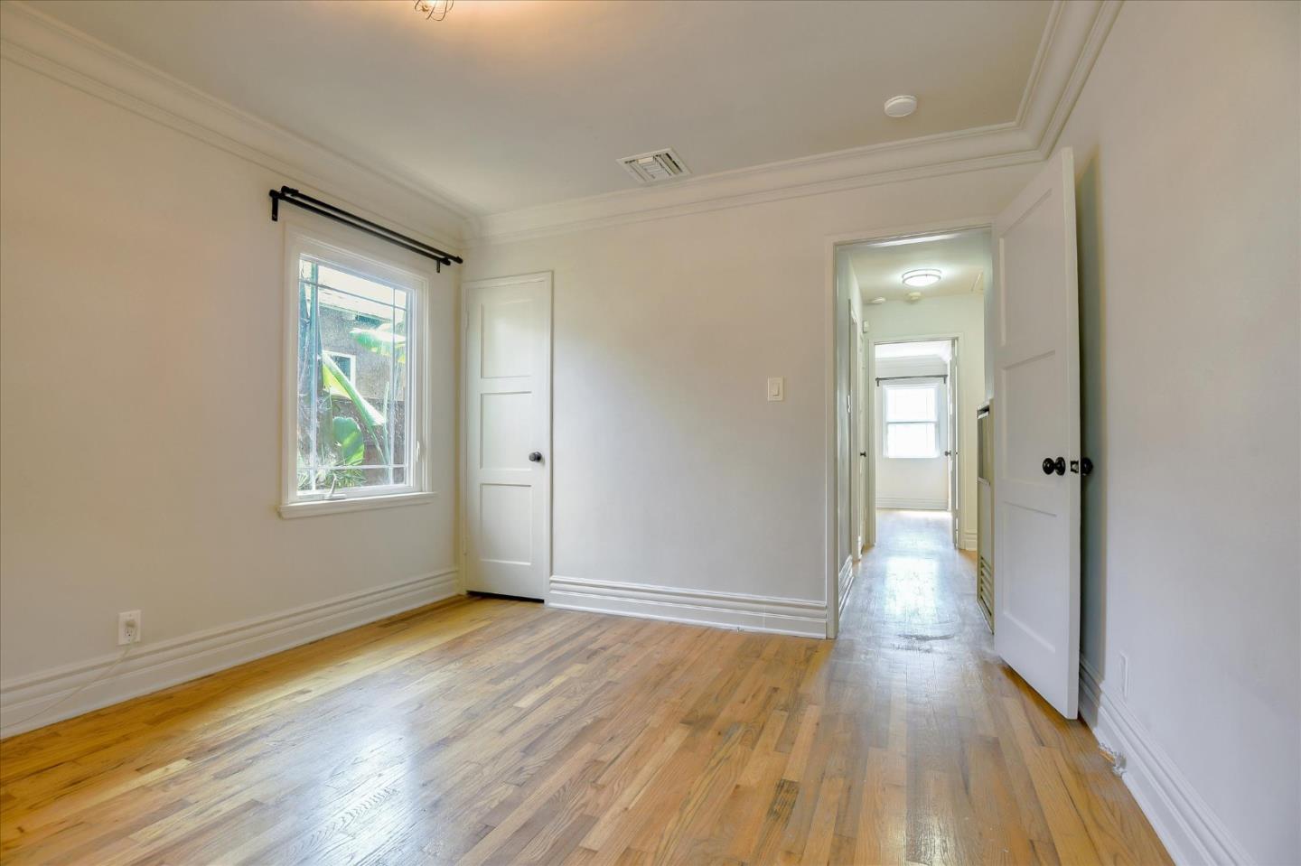 Detail Gallery Image 16 of 35 For 11386 Tenino Ave, Los Angeles,  CA 90066 - 3 Beds | 1 Baths