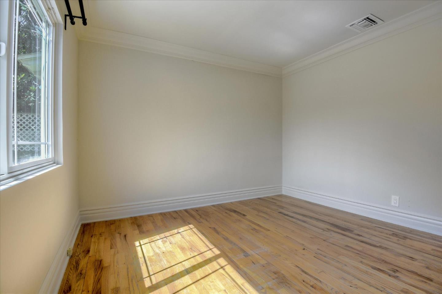 Detail Gallery Image 22 of 35 For 11386 Tenino Ave, Los Angeles,  CA 90066 - 3 Beds | 1 Baths