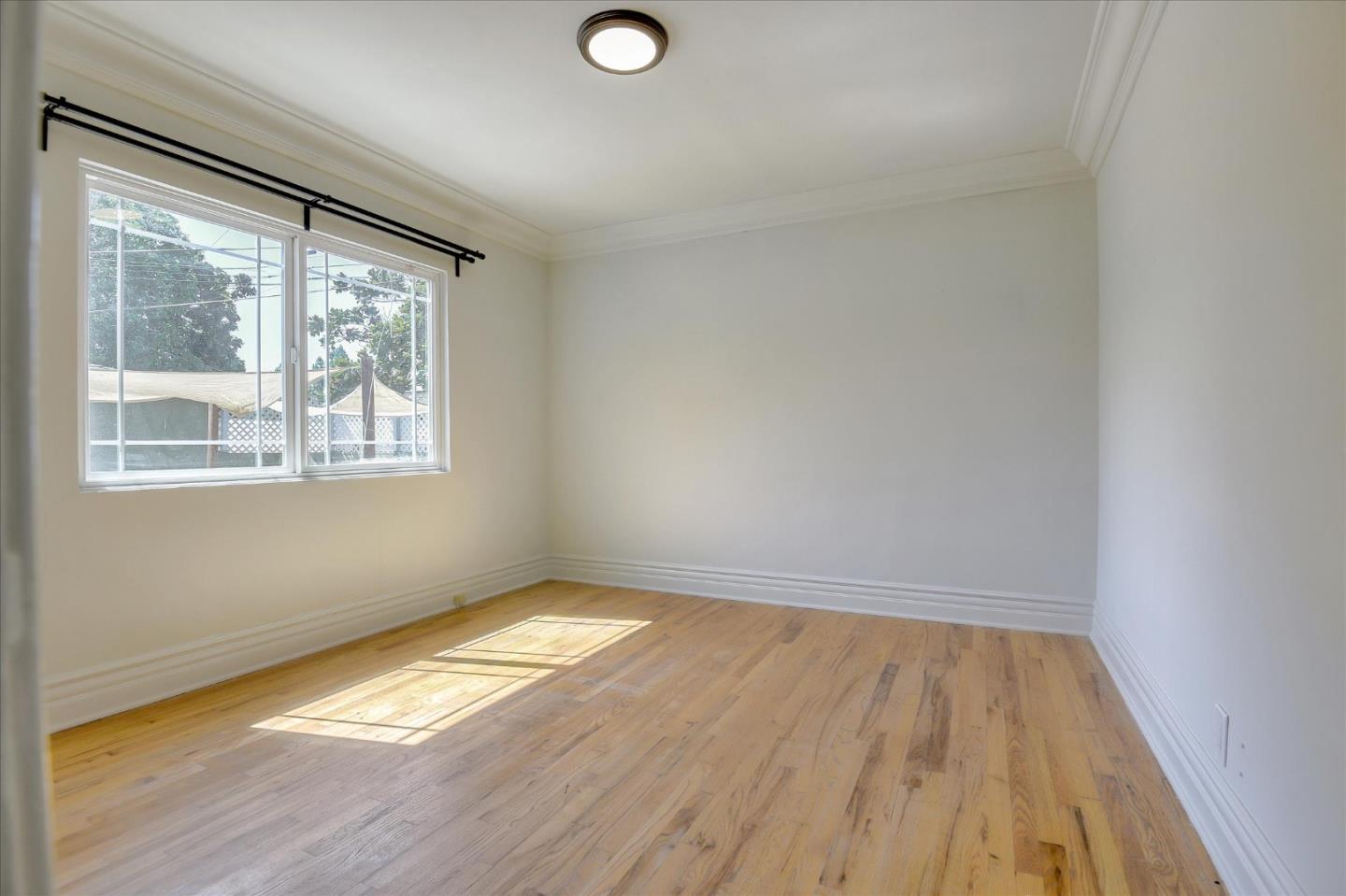 Detail Gallery Image 25 of 35 For 11386 Tenino Ave, Los Angeles,  CA 90066 - 3 Beds | 1 Baths