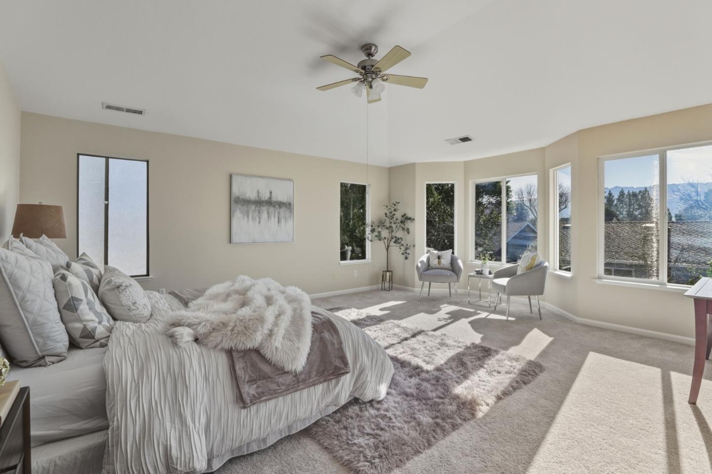 Detail Gallery Image 13 of 23 For 368 Huckleberry Dr, San Jose,  CA 95123 - 5 Beds | 4 Baths