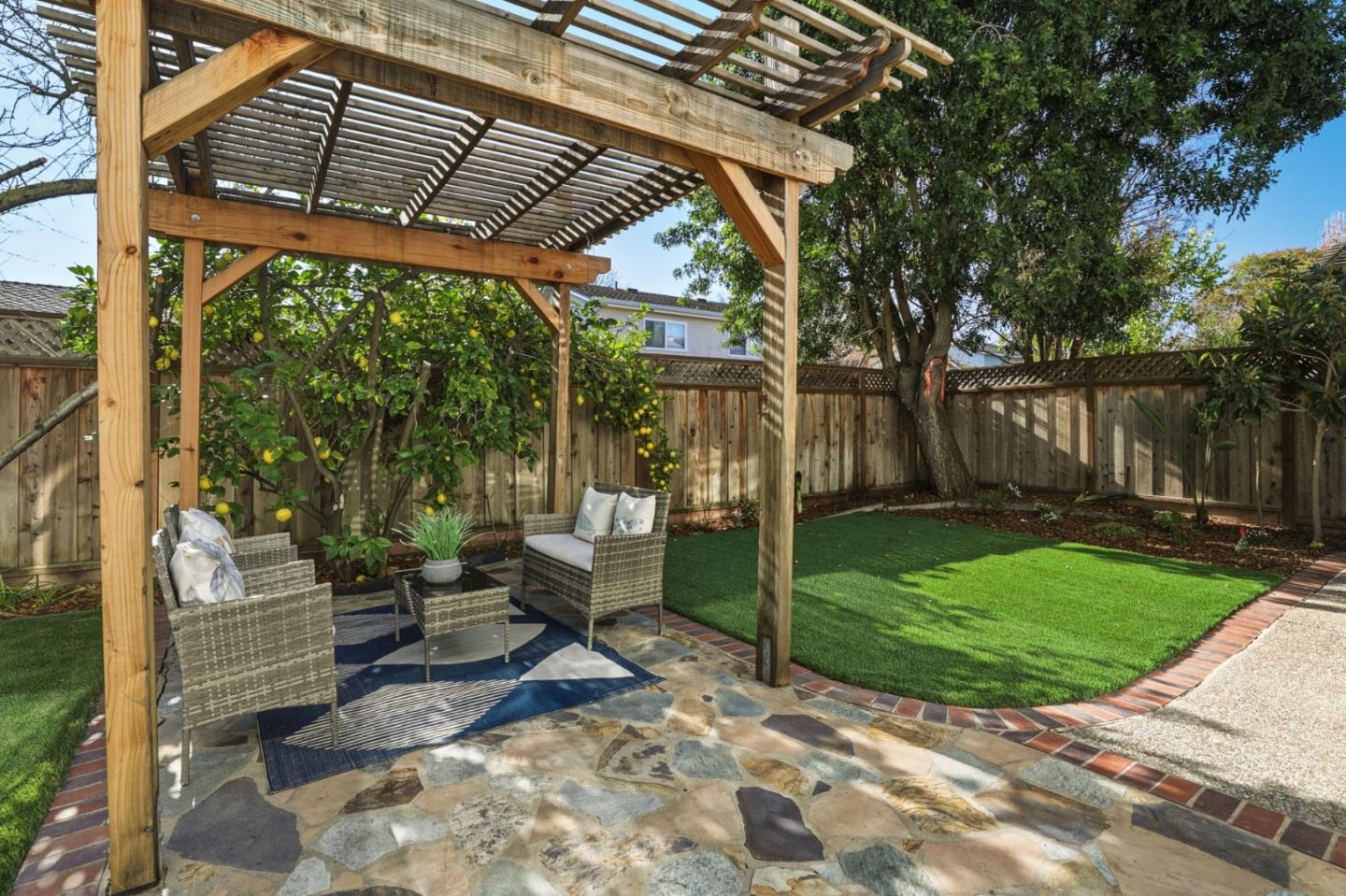 Detail Gallery Image 22 of 23 For 368 Huckleberry Dr, San Jose,  CA 95123 - 5 Beds | 4 Baths