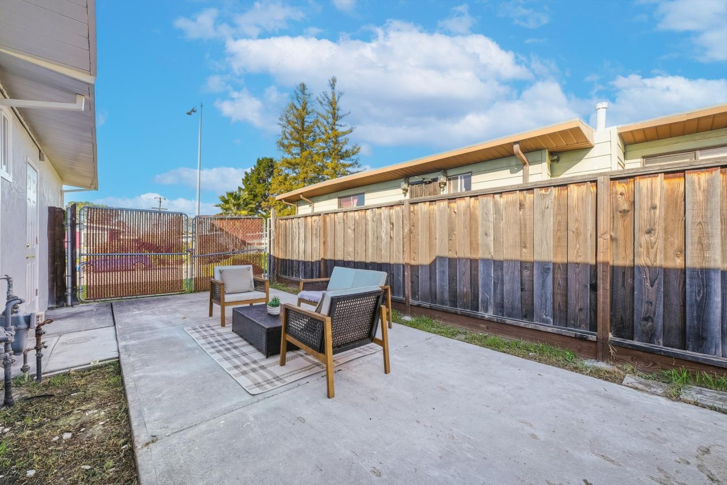 Detail Gallery Image 23 of 27 For 136 Lawton Dr, Milpitas,  CA 95035 - 3 Beds | 1/1 Baths