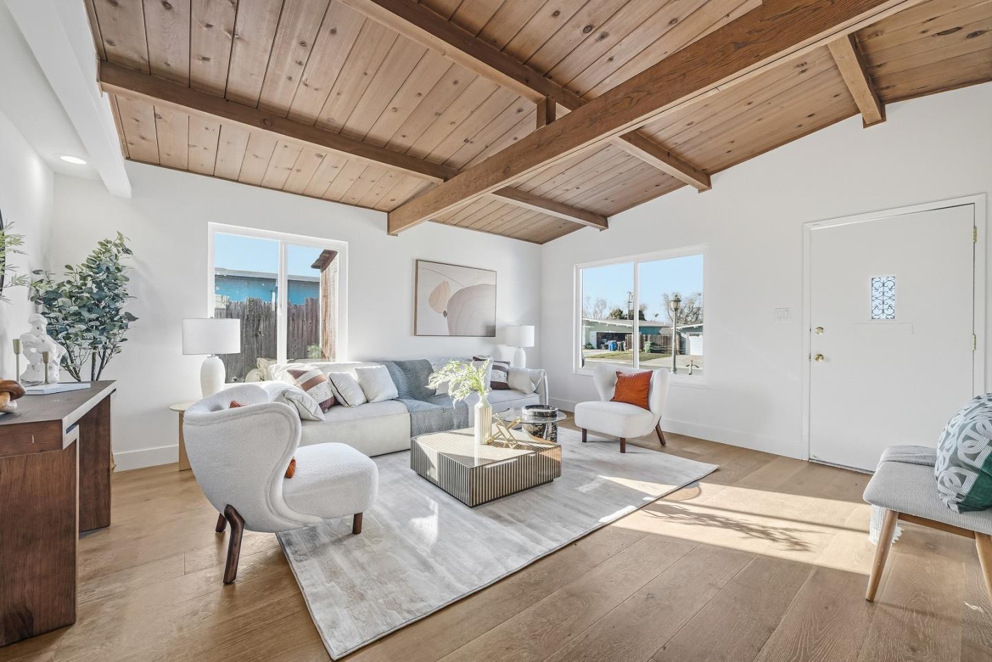 Detail Gallery Image 6 of 27 For 136 Lawton Dr, Milpitas,  CA 95035 - 3 Beds | 1/1 Baths