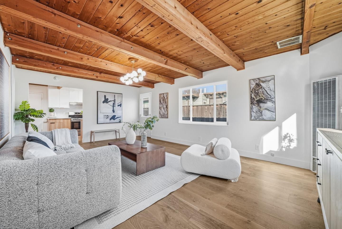 Detail Gallery Image 9 of 27 For 136 Lawton Dr, Milpitas,  CA 95035 - 3 Beds | 1/1 Baths