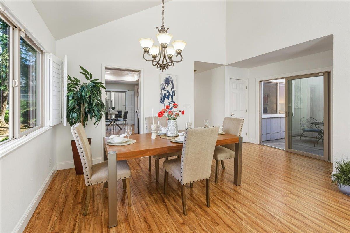 Detail Gallery Image 13 of 32 For 5262 Riverdale Ct, Pleasanton,  CA 94588 - 3 Beds | 2 Baths