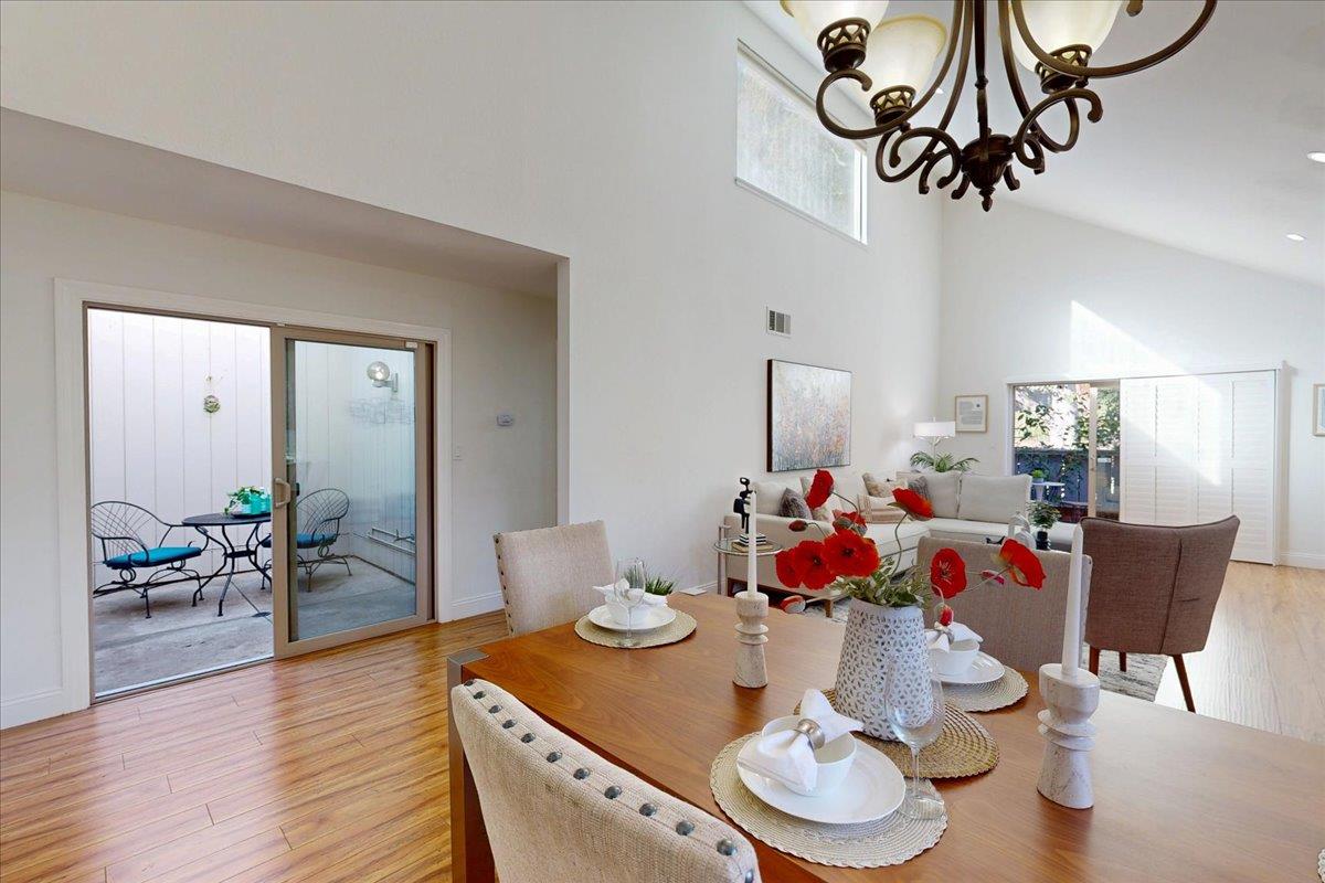 Detail Gallery Image 14 of 32 For 5262 Riverdale Ct, Pleasanton,  CA 94588 - 3 Beds | 2 Baths