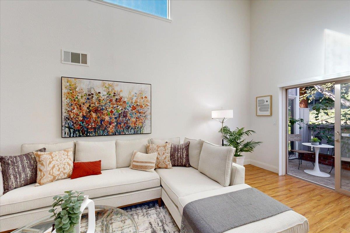 Detail Gallery Image 19 of 32 For 5262 Riverdale Ct, Pleasanton,  CA 94588 - 3 Beds | 2 Baths