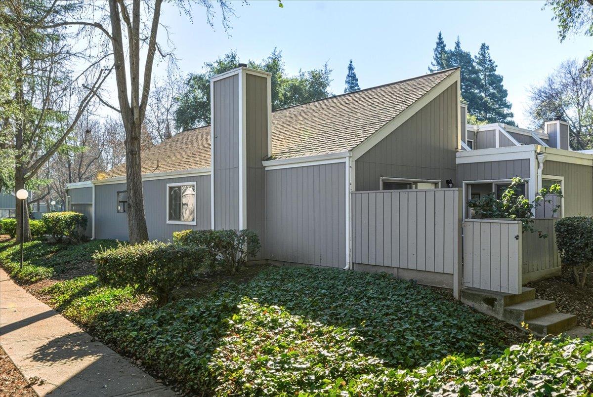 Detail Gallery Image 2 of 32 For 5262 Riverdale Ct, Pleasanton,  CA 94588 - 3 Beds | 2 Baths