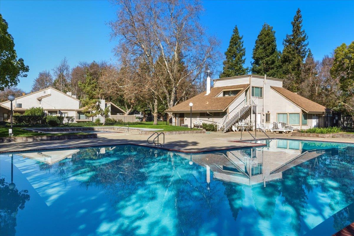 Detail Gallery Image 29 of 32 For 5262 Riverdale Ct, Pleasanton,  CA 94588 - 3 Beds | 2 Baths