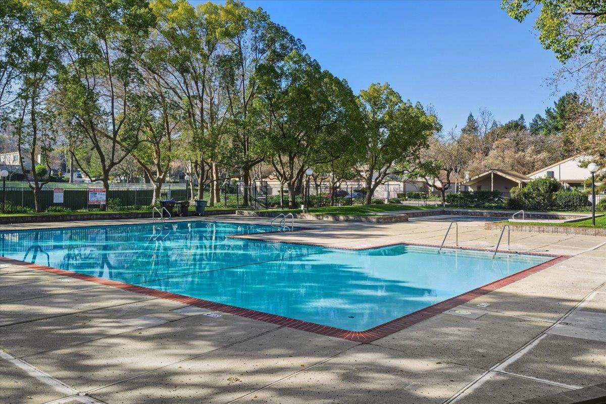 Detail Gallery Image 30 of 32 For 5262 Riverdale Ct, Pleasanton,  CA 94588 - 3 Beds | 2 Baths