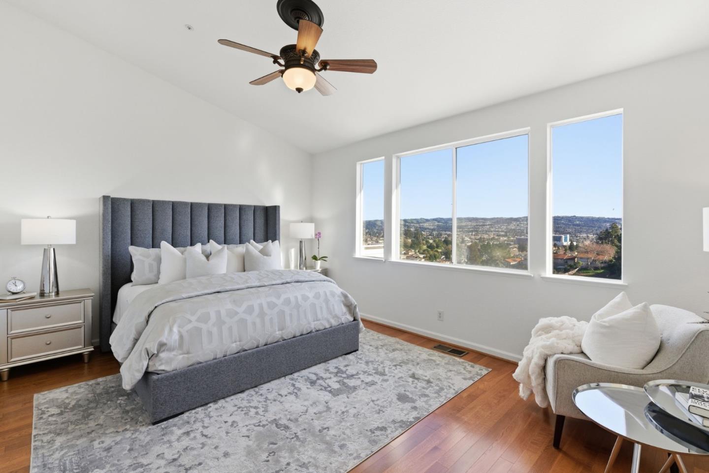 Detail Gallery Image 16 of 40 For 2545 Fox Ridge Dr, Castro Valley,  CA 94546 - 4 Beds | 2/1 Baths