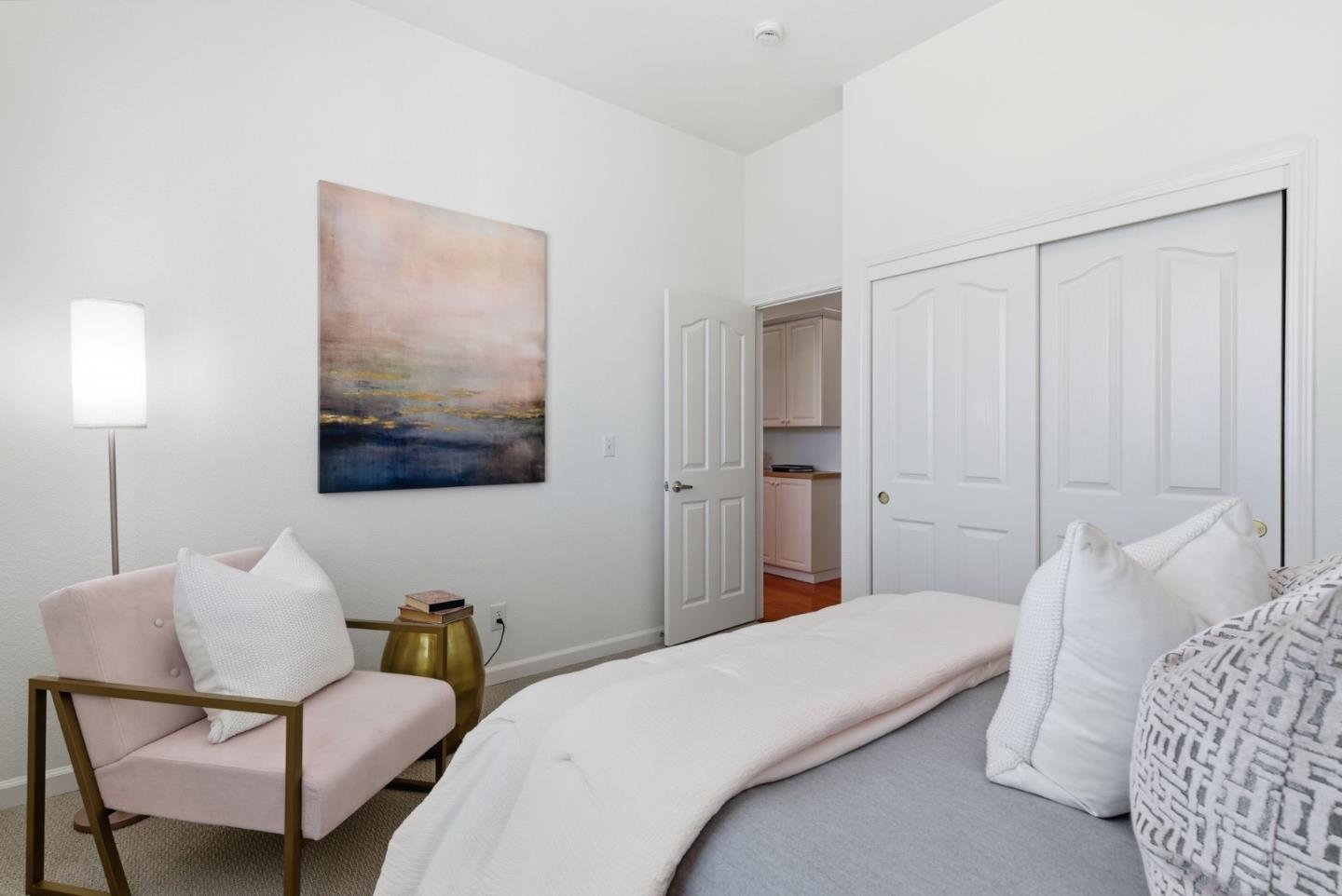 Detail Gallery Image 32 of 40 For 2545 Fox Ridge Dr, Castro Valley,  CA 94546 - 4 Beds | 2/1 Baths