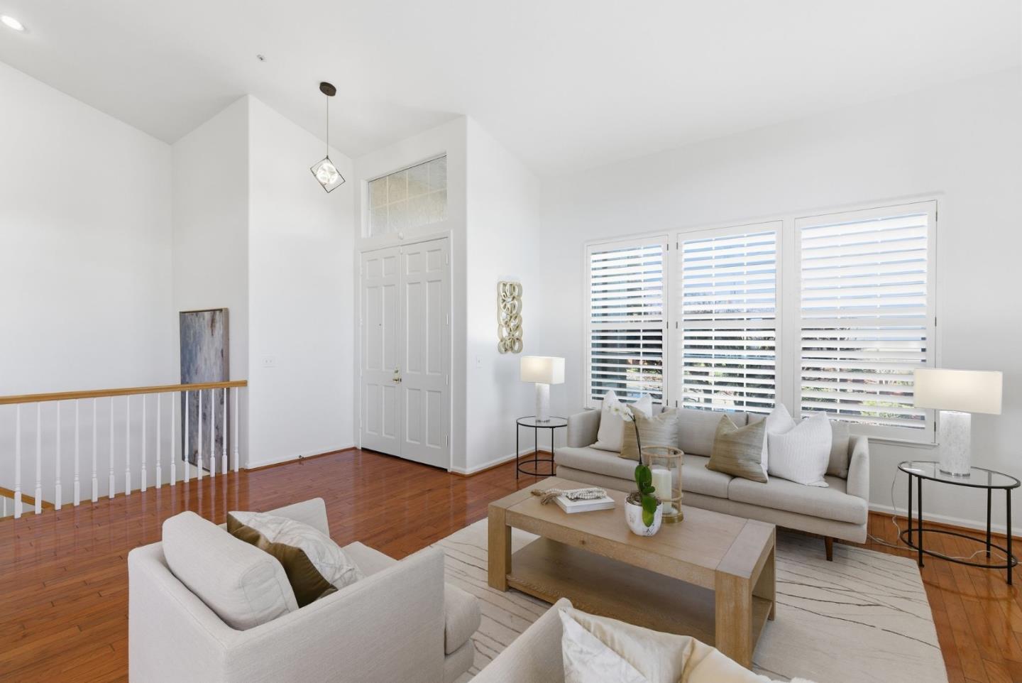 Detail Gallery Image 7 of 40 For 2545 Fox Ridge Dr, Castro Valley,  CA 94546 - 4 Beds | 2/1 Baths