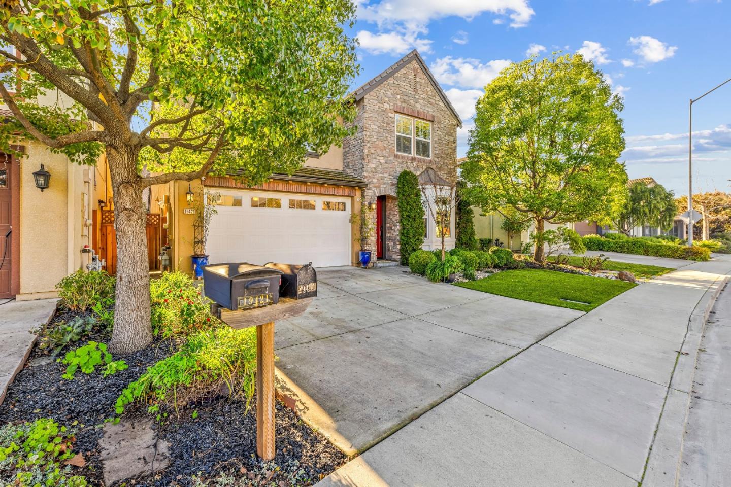 Detail Gallery Image 5 of 69 For 19421 Dougherty Ave, Morgan Hill,  CA 95037 - 4 Beds | 2/1 Baths