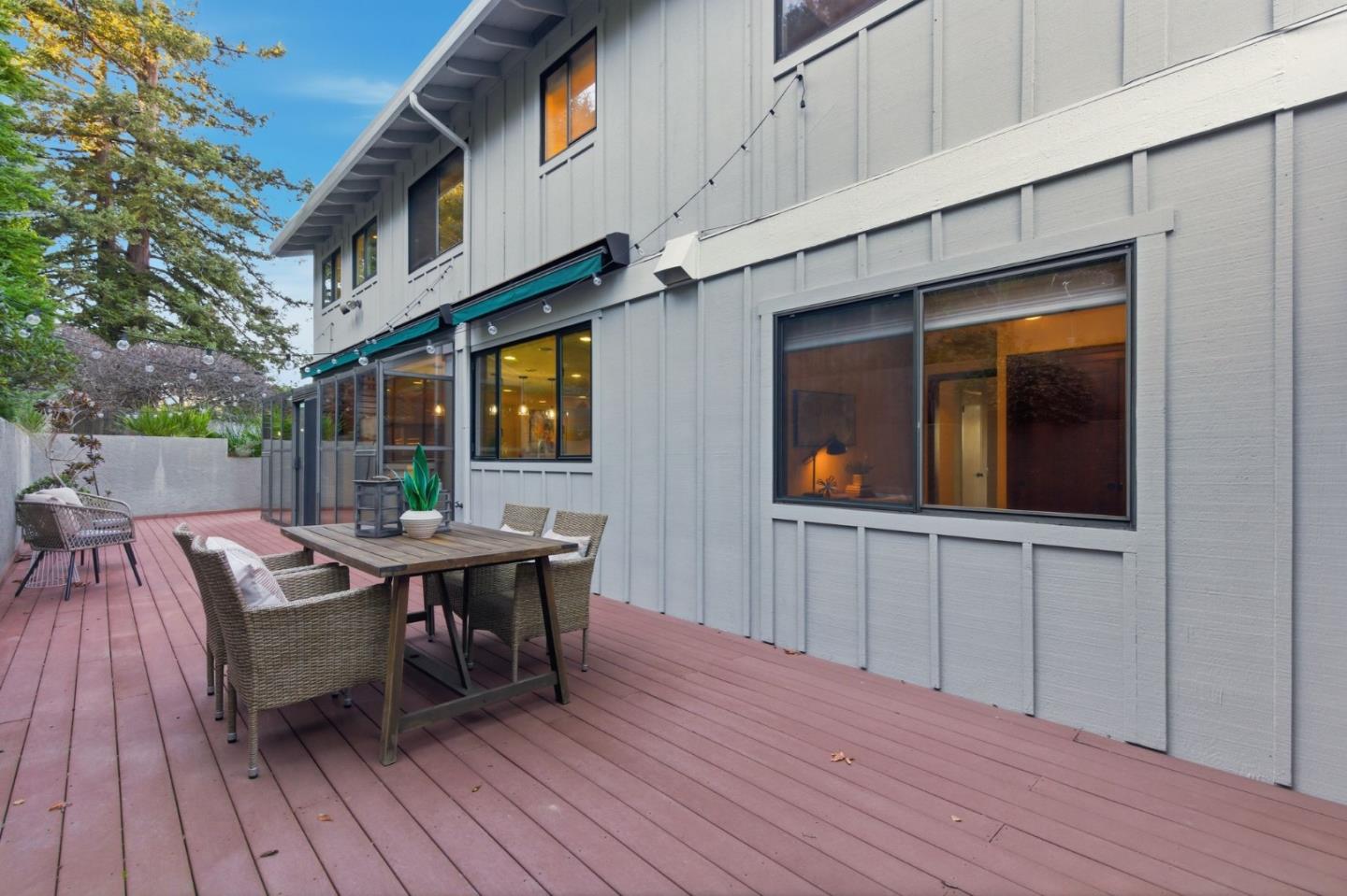 Detail Gallery Image 23 of 34 For 1700 Valley View Ave, Belmont,  CA 94002 - 4 Beds | 2/1 Baths