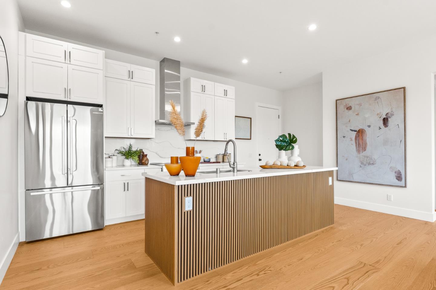 Detail Gallery Image 4 of 24 For 4115 El Camino Real #332,  Palo Alto,  CA 94306 - 3 Beds | 2/1 Baths