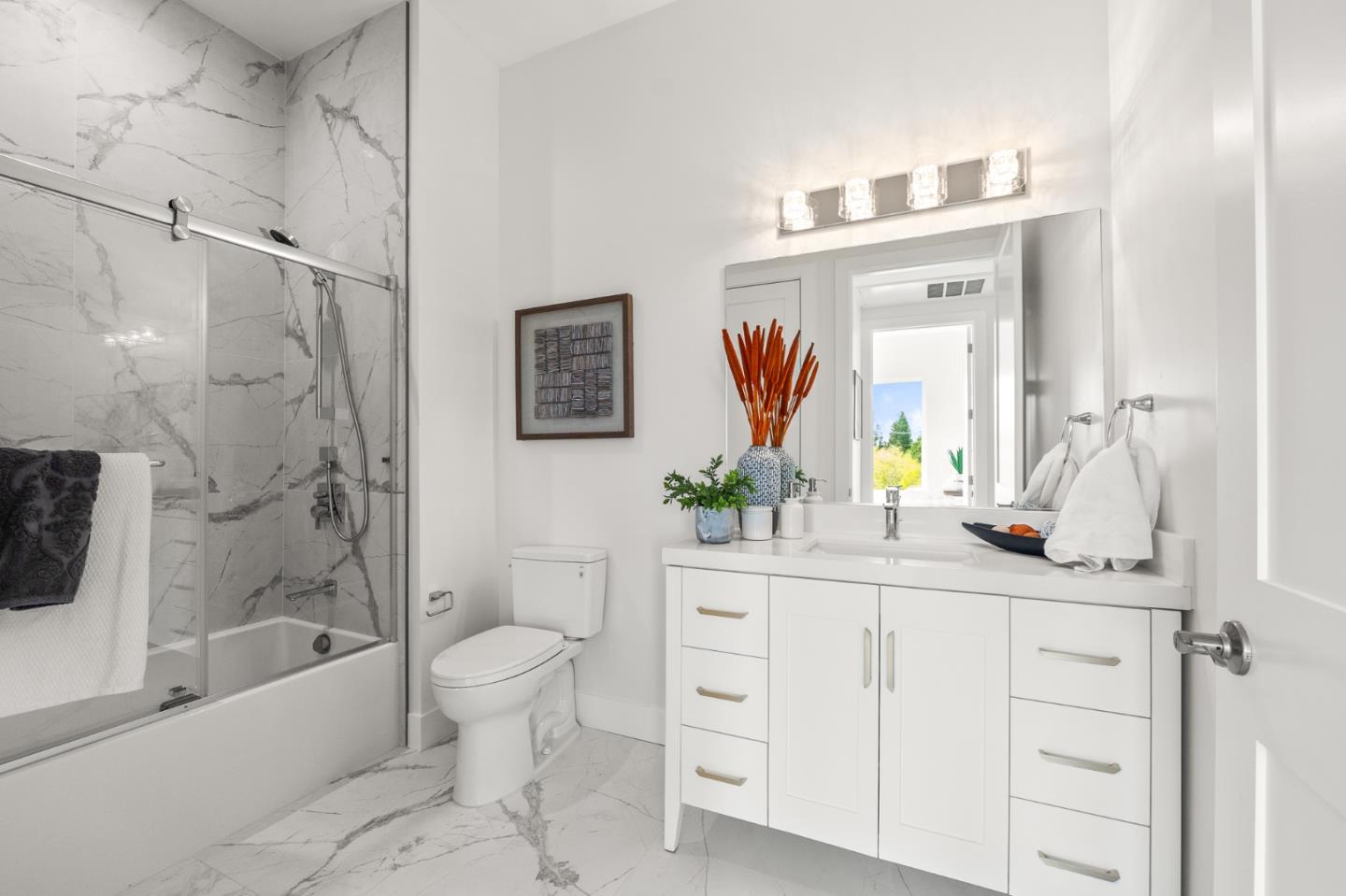 Detail Gallery Image 8 of 24 For 4115 El Camino Real #332,  Palo Alto,  CA 94306 - 3 Beds | 2/1 Baths