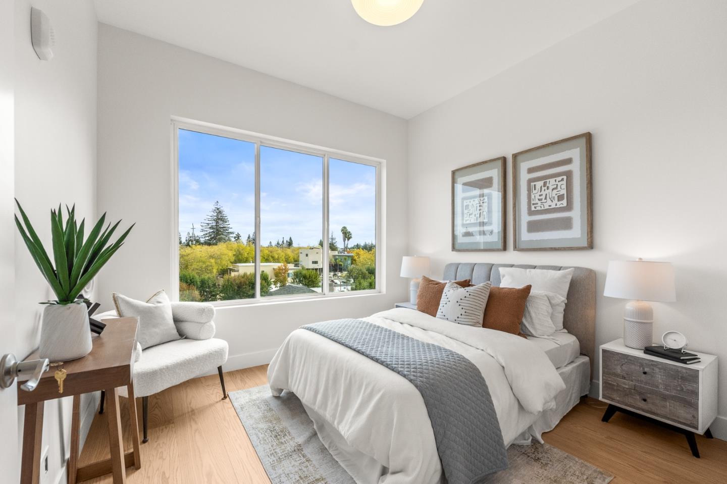 Detail Gallery Image 9 of 24 For 4115 El Camino Real #332,  Palo Alto,  CA 94306 - 3 Beds | 2/1 Baths