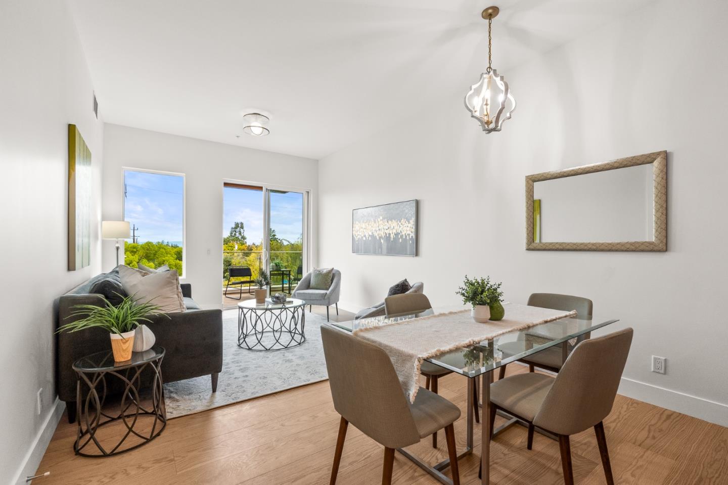 Detail Gallery Image 5 of 24 For 4115 El Camino Real #331,  Palo Alto,  CA 94306 - 2 Beds | 2 Baths