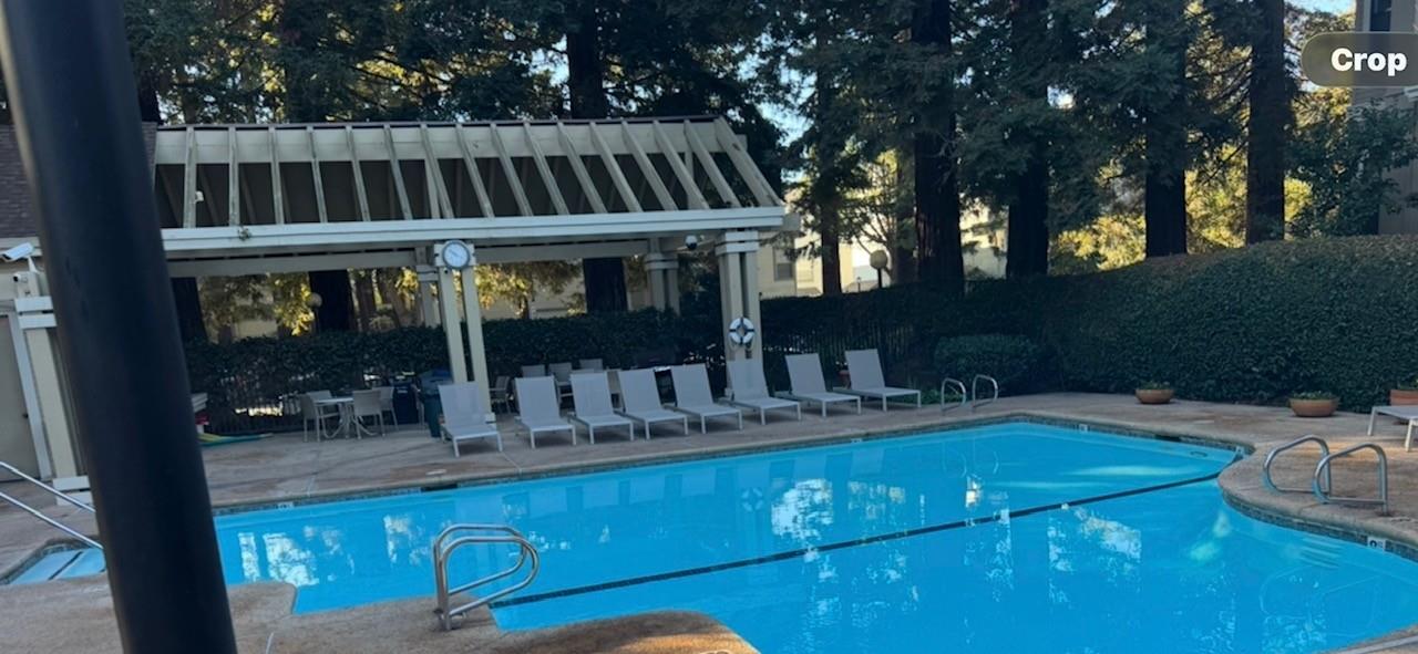 Detail Gallery Image 9 of 11 For 938 La Mesa Ter #E,  Sunnyvale,  CA 94086 - 2 Beds | 1 Baths